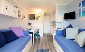 Apartment Village Cap Esterel - L'Esquinade-31 By Interhome