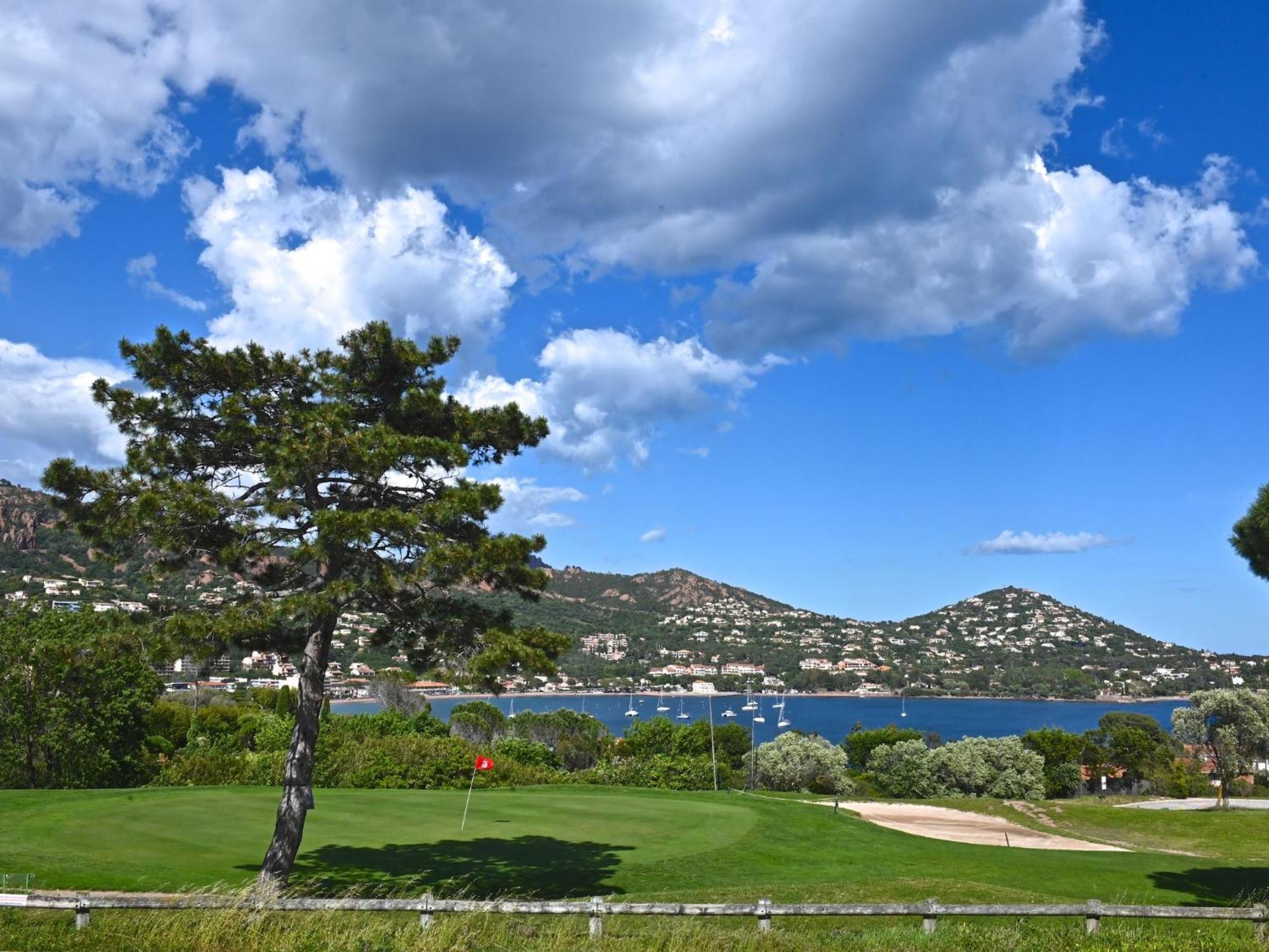 Apartment Village Cap Esterel - L'Esquinade-31 By Interhome Saint-Raphaël Exterior foto